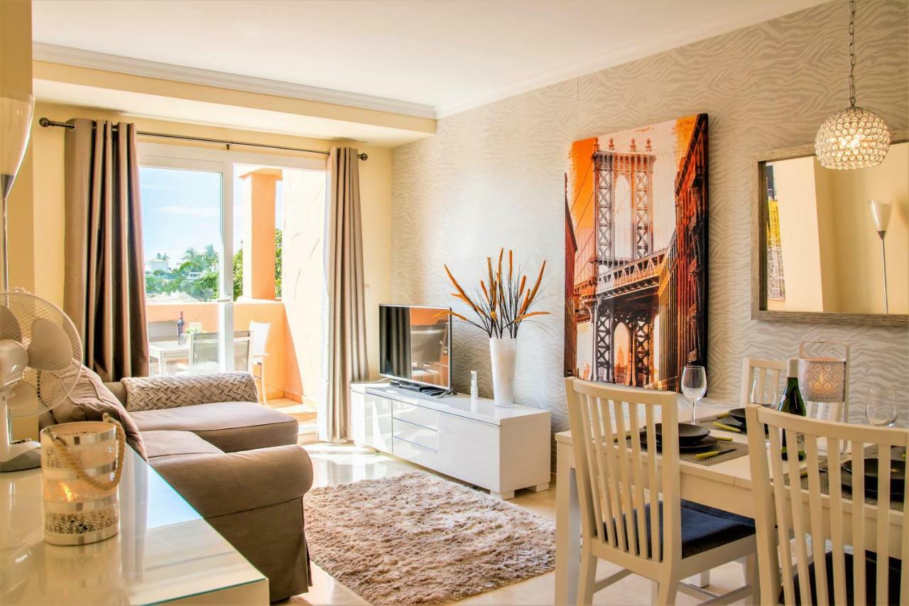 Free One Bedroom Retreat In Elviria Marbella Exterior foto